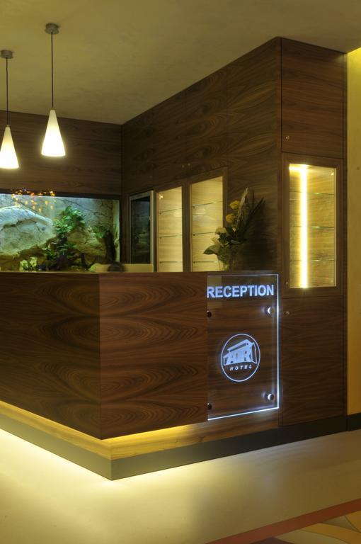 Hotel Air 3* Holic